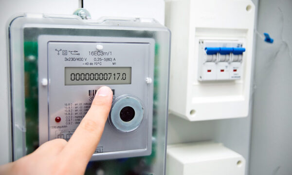 Electric Power Metering for Single and Three Phase Systems Level 4